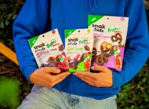 Read more about the article Snak Club Launches Tajín® Seasoned Chocolatey Snacks For a Bold Take on Sweet and Spicy